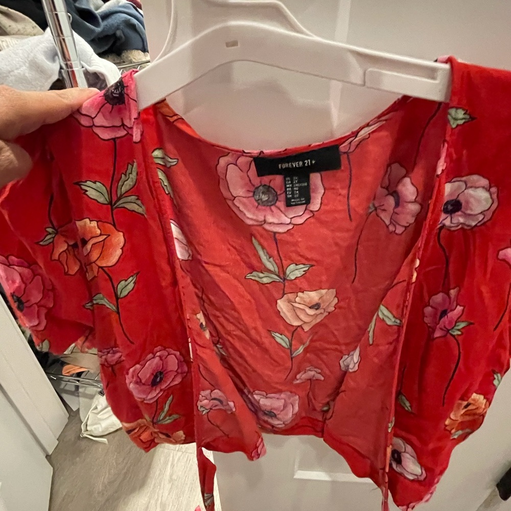 Forever 21 floral red wrap top. 2x
